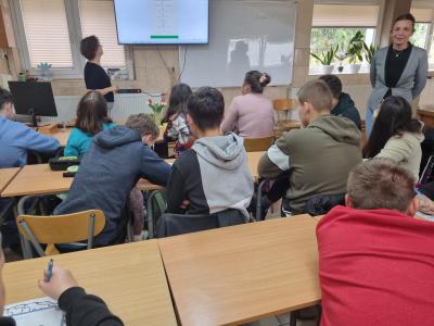 20251009_121009 (Copy).jpg