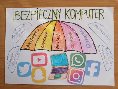 I m Karolina (Copy).jpg