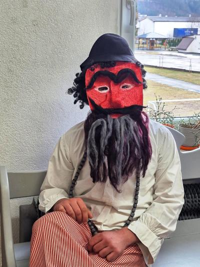 Maska-Zespół Szkół nr 5 Specjalnych w Nowym Sączu (Copy).jpg